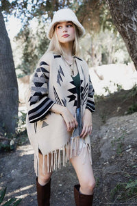 Chic Geometric Print Cardigan
